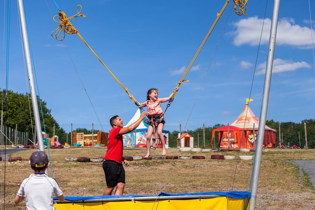 trampoline enfant