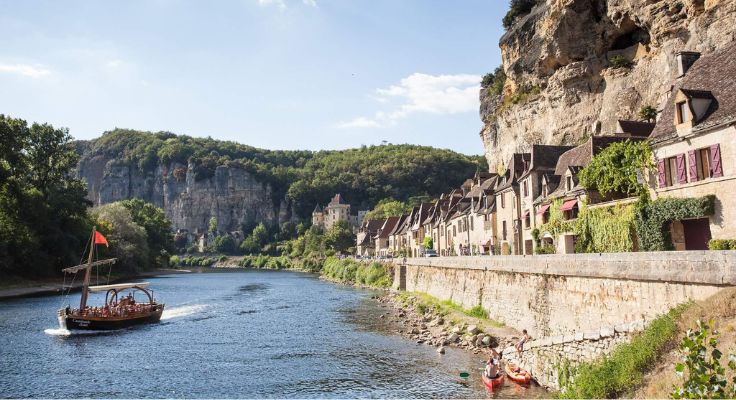 la roque gageac en dordogne